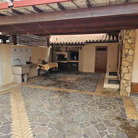 Sardina & Services Funtana Meiga
